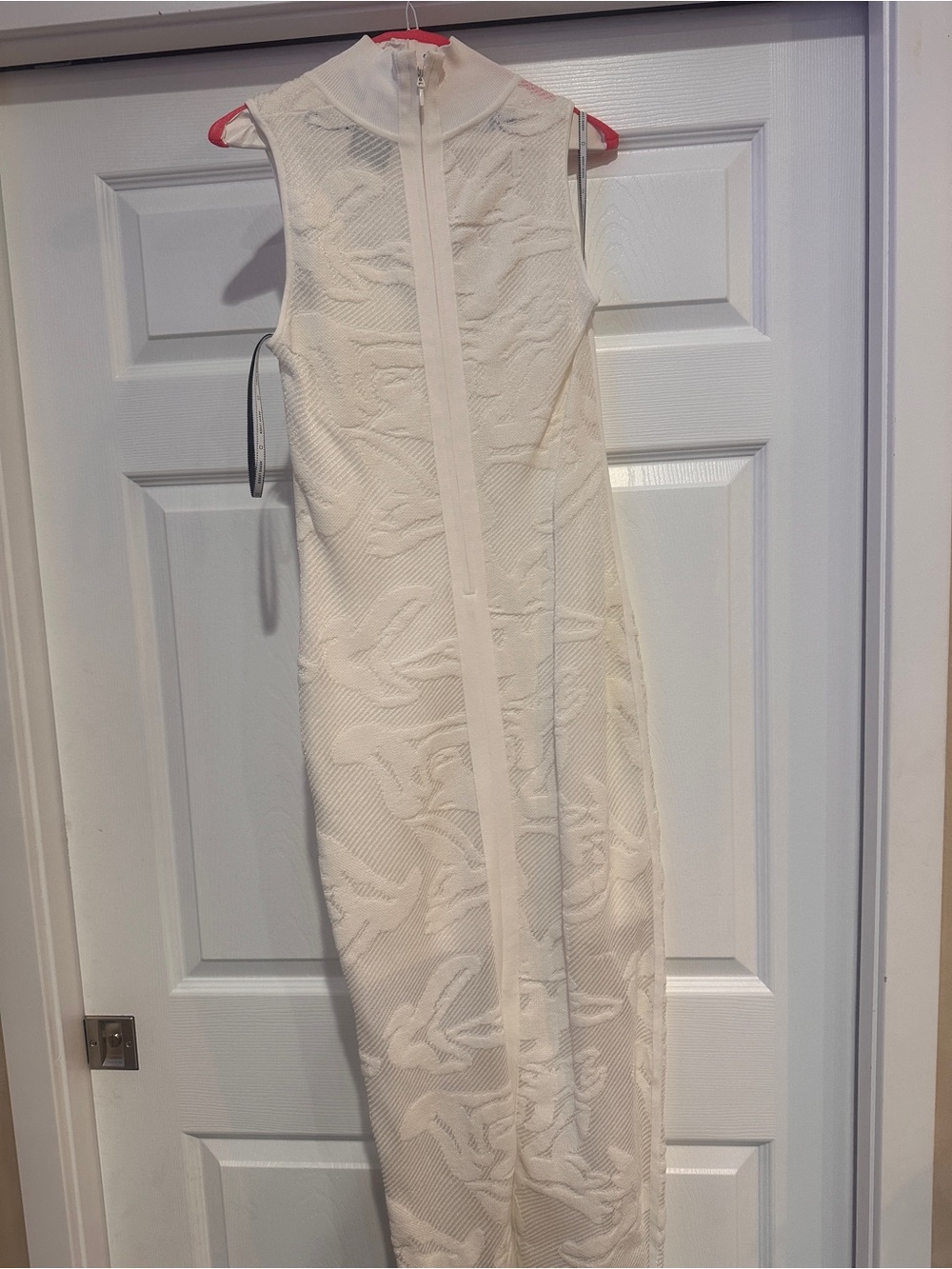 Herve Leger Cream Textured Sleeveless Sheath Dress
